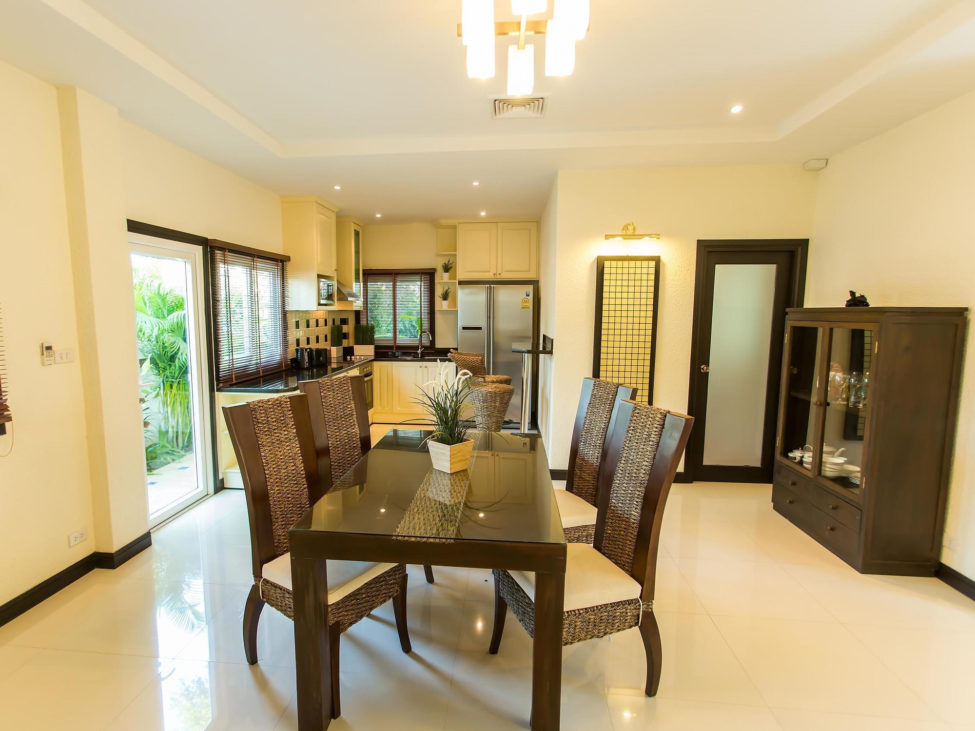 Arabella Villas Pattaya Exterior photo